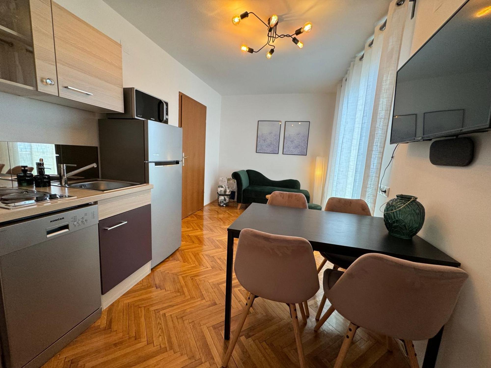 Penthouse Apartment Crikvenica Eksteriør bilde